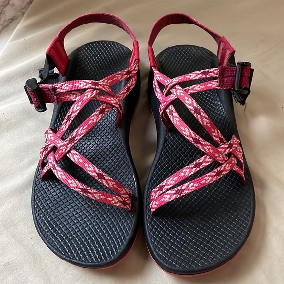 Chaco Shoes - Chaco women’s size 9 sandals, gently worn and looking great!